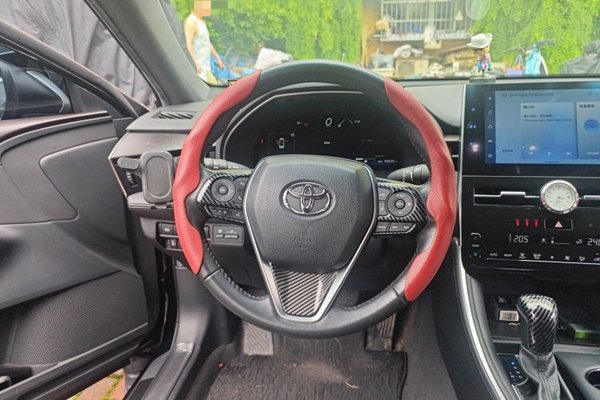 Toyota Avalon 2022, 85600 км, за 15671 USD - фото 10
