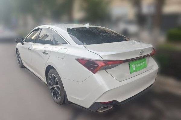 Toyota Avalon 2022, 32900 км, за 18320 USD