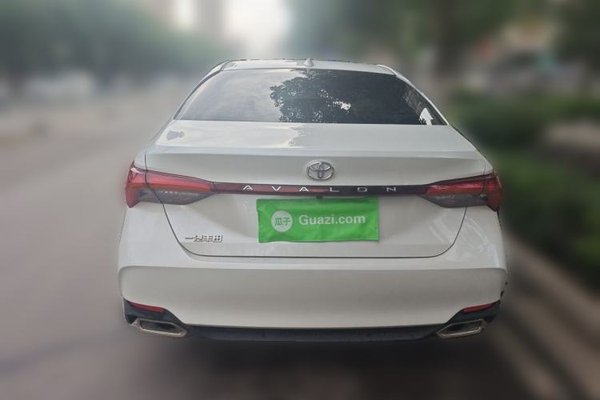 Toyota Avalon 2022, 32900 км, за 18320 USD