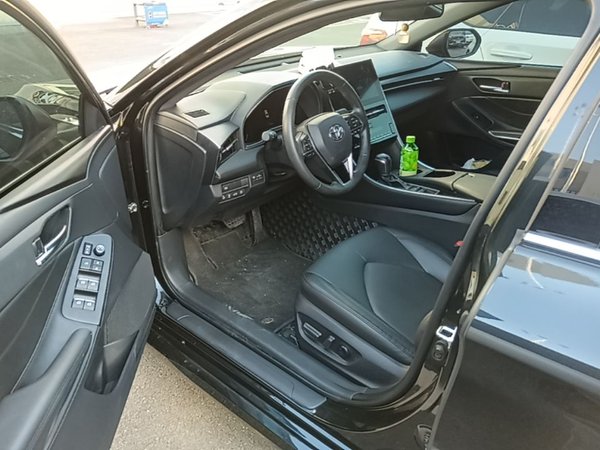 Toyota Avalon 2022, 23100 км, за 22109 USD - фото 19