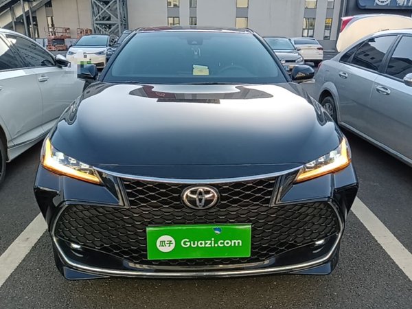 Toyota Avalon 2022, 23100 км, за 22109 USD