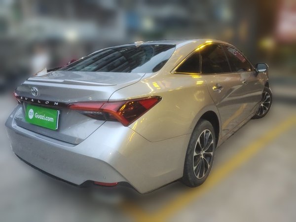 Toyota Avalon 2023, 34100 км, за 20504 USD