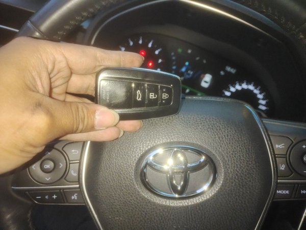 Toyota Avalon 2023, 34100 км, за 20504 USD - фото 7