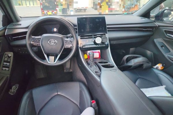 Toyota Avalon 2023, 48500 км, за 20304 USD - фото 9