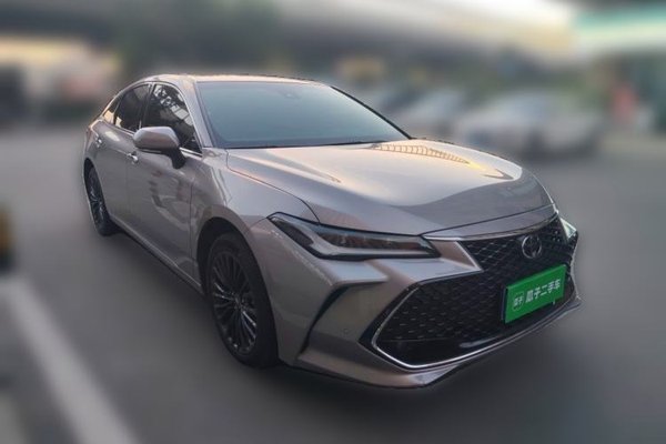 Toyota Avalon 2023, 48500 км, за 20304 USD