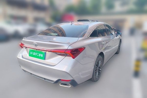 Toyota Avalon 2023, 48500 км, за 20304 USD - фото 6