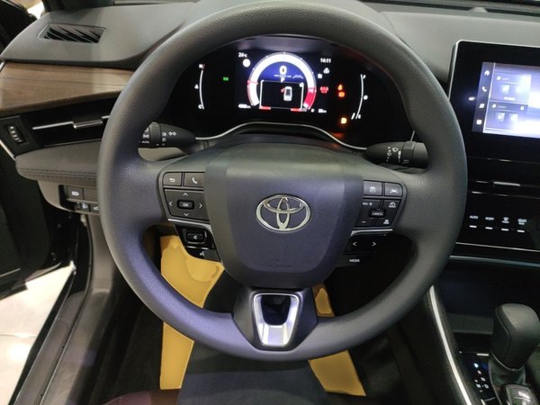 Toyota Avalon 2024, 4200 км, за 19607 USD - фото 14