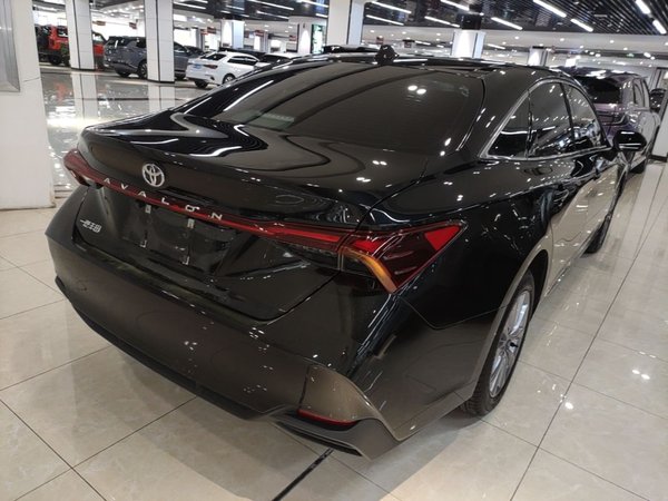 Toyota Avalon 2024, 4200 км, за 19607 USD - фото 6