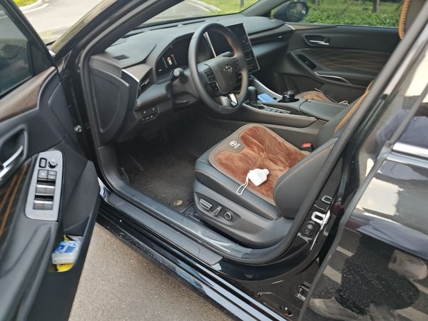Toyota Avalon 2024, 7800 км, за 24709 USD - фото 6