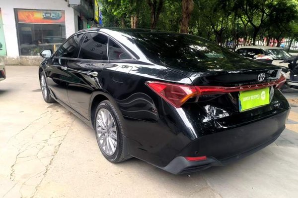 Toyota Avalon 2024, 94800 км, за 23442 USD