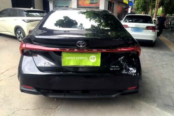 Toyota Avalon 2024, 94800 км, за 23442 USD