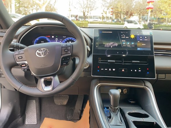 Toyota Avalon 2024, 100 км, за 28917 USD - фото 9