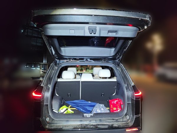 Toyota BZ 3X 2025, 14700 км, за 14223 USD - фото 14