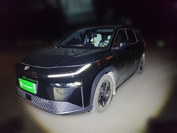 Toyota BZ 3X 2025, 14700 км, за 14223 USD