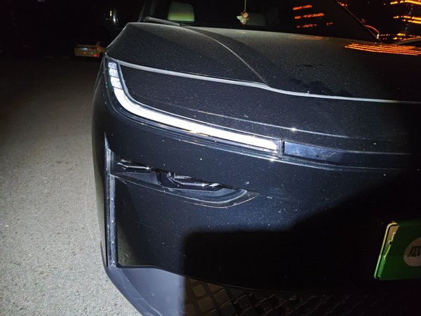 Toyota BZ 3X 2025, 14700 км, за 14223 USD - фото 8