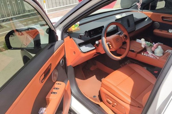 Toyota BZ 3X 2025, 5900 км, за 27406 USD - фото 13
