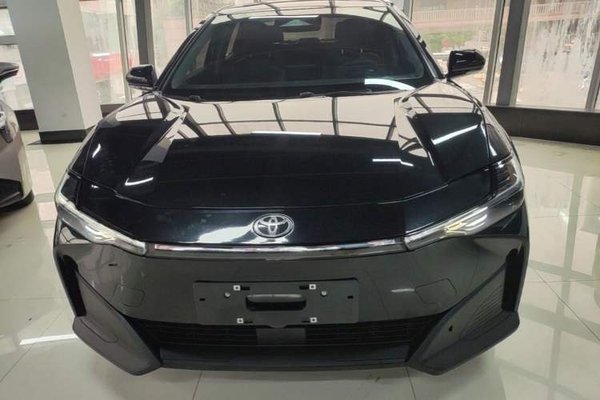 Toyota bZ3 2023, 20299 км, за 14094 USD