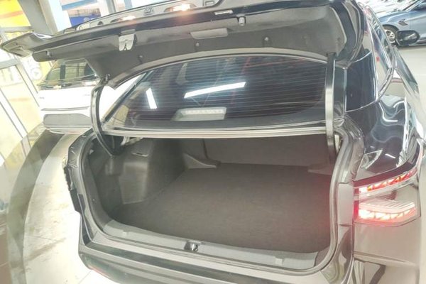 Toyota bZ3 2023, 20299 км, за 14094 USD - фото 22