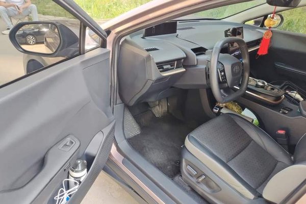 Toyota bZ3 2023, 19000 км, за 14222 USD - фото 17