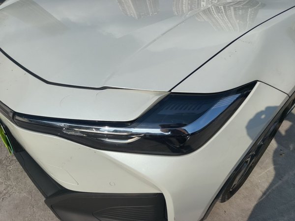 Toyota bZ3 2023, 48200 км, за 12514 USD - фото 9