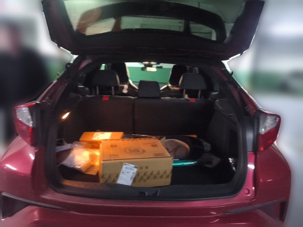 Toyota C-HR 2018, 72200 км, за 8294 USD - фото 19