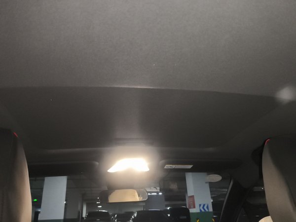 Toyota C-HR 2018, 72200 км, за 8294 USD - фото 10