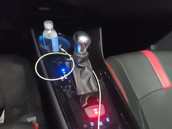 Toyota C-HR 2018, 72200 км, за 8294 USD - фото 9