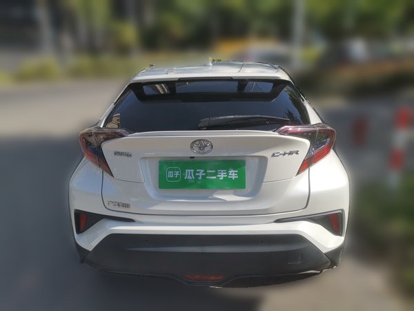 Toyota C-HR 2018, 89400 км, за 10511 USD