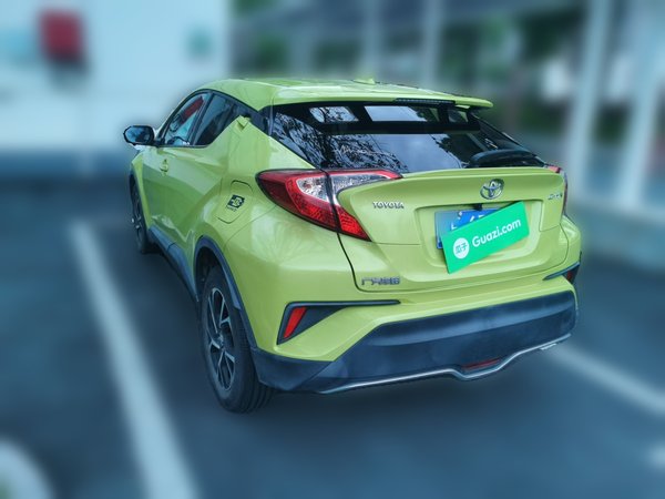 Toyota C-HR 2018, 49000 км, за 8754 USD