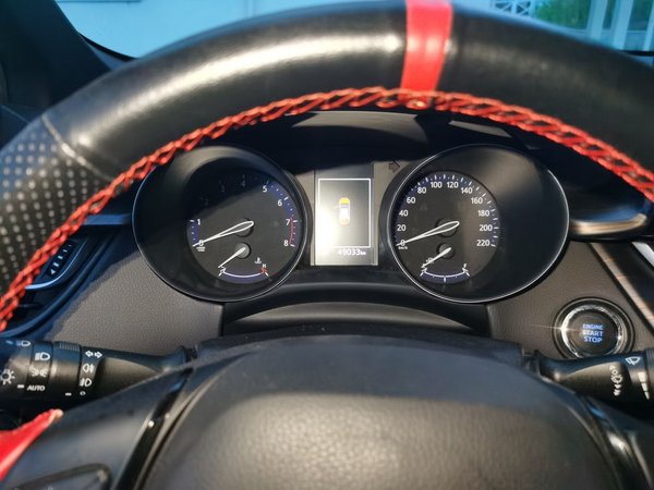 Toyota C-HR 2018, 49000 км, за 8754 USD - фото 12