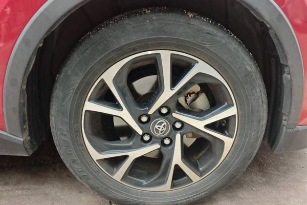 Toyota C-HR 2020, 40000 км, за 11499 USD - фото 8