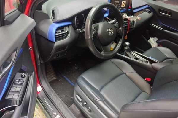 Toyota C-HR 2020, 40000 км, за 11499 USD - фото 19