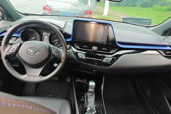 Toyota C-HR 2020, 8200 км, за 9408 USD - фото 11