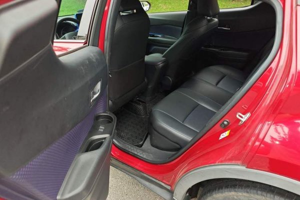 Toyota C-HR 2020, 8200 км, за 9408 USD - фото 19