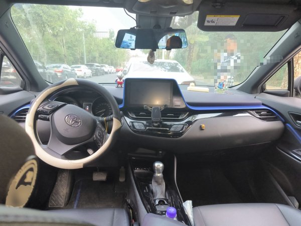 Toyota C-HR 2020, 50700 км, за 11049 USD - фото 10