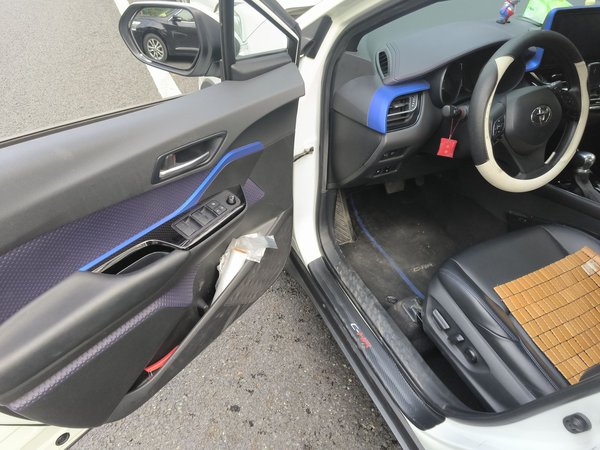 Toyota C-HR 2020, 50700 км, за 11049 USD - фото 17