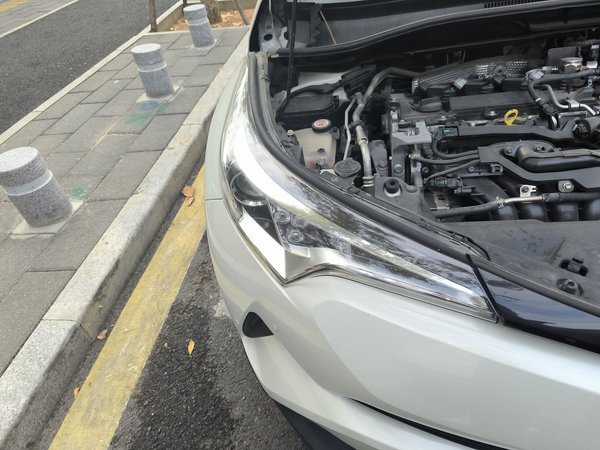 Toyota C-HR 2020, 50700 км, за 11049 USD - фото 7