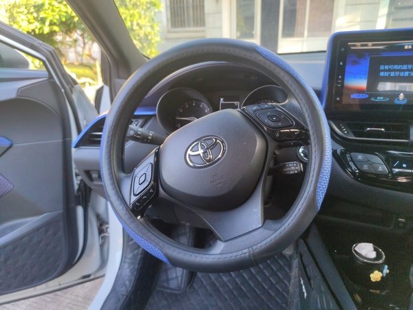 Toyota C-HR 2020, 63500 км, за 9797 USD - фото 11