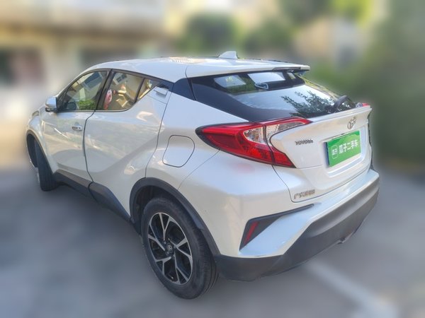 Toyota C-HR 2020, 63500 км, за 9797 USD