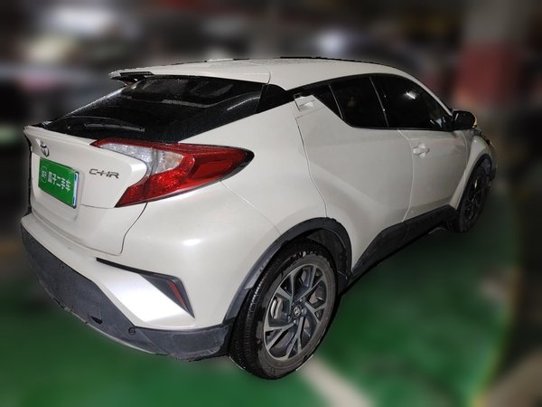 Toyota C-HR 2020, 67100 км, за 10363 USD