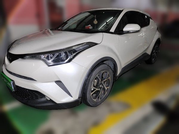 Toyota C-HR · 2020 год