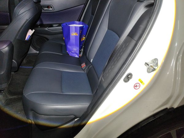 Toyota C-HR 2020, 67100 км, за 10363 USD - фото 17