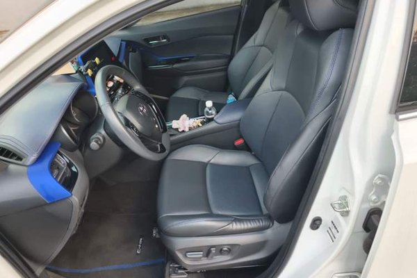 Toyota C-HR 2021, 23400 км, за 10664 USD - фото 16