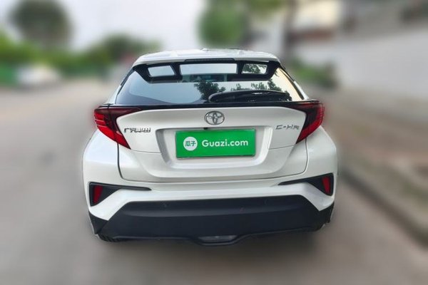 Toyota C-HR 2021, 23400 км, за 10664 USD - фото 6