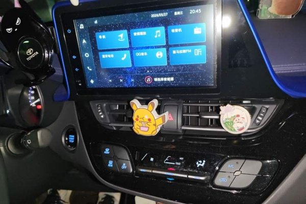 Toyota C-HR 2021, 26200 км, за 11712 USD - фото 13