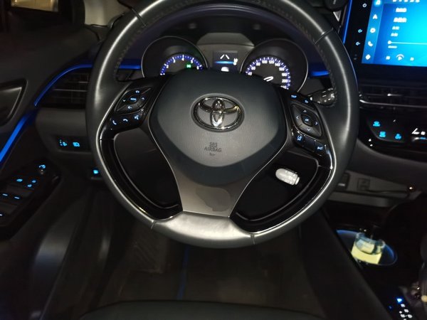 Toyota C-HR 2021, 28200 км, за 11982 USD - фото 9