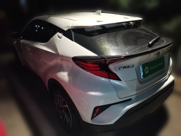 Toyota C-HR 2021, 28200 км, за 11982 USD