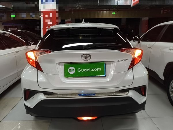Toyota C-HR 2021, 83700 км, за 11405 USD