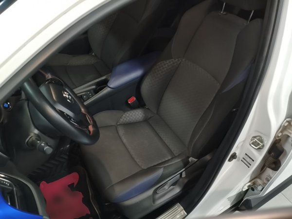 Toyota C-HR 2021, 83700 км, за 11405 USD - фото 18