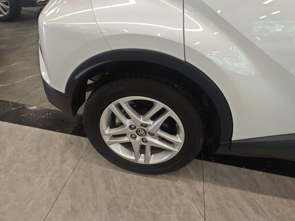 Toyota C-HR 2022, 13600 км, за 14211 USD - фото 10